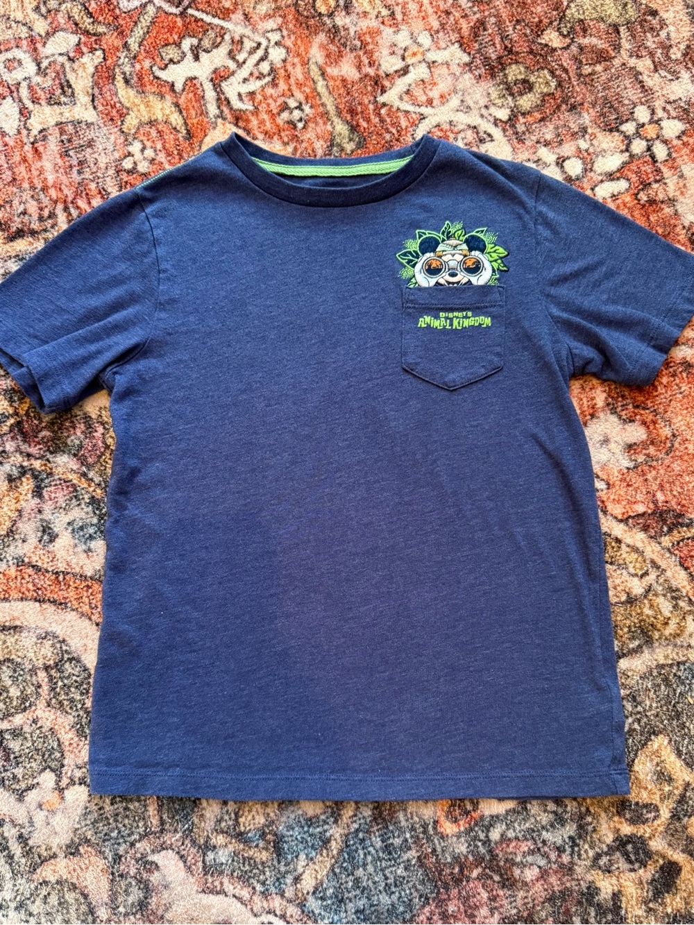 Disney Parks Animal Kingdom Boys Mickey Safari Pocket Tee Navy Size M